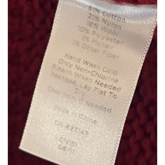 Talbots Fair Isle Turtleneck Sweater Womens Small Red Pullover Chunky Knit - Picture 11 of 12